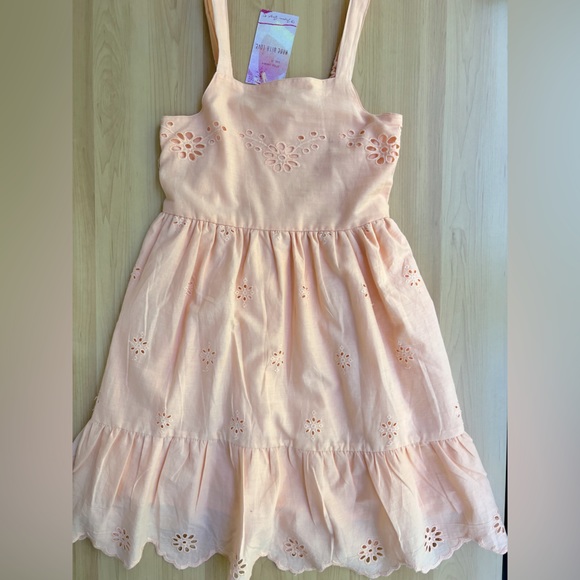 JAPNA - GIRL'S EYELET DRESS / Size 10 / Color  peach / Rouched back / - Picture 10 of 10